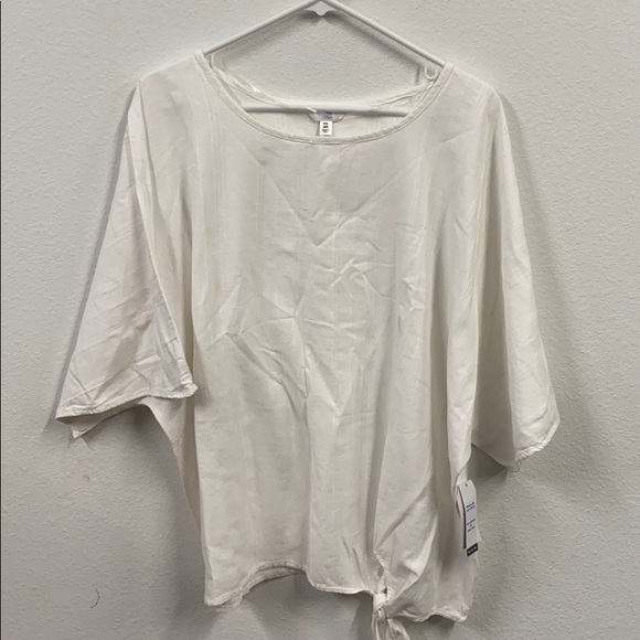ladies white shirt size 20
